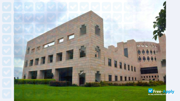 Indian School OF Business & Finance photo #6