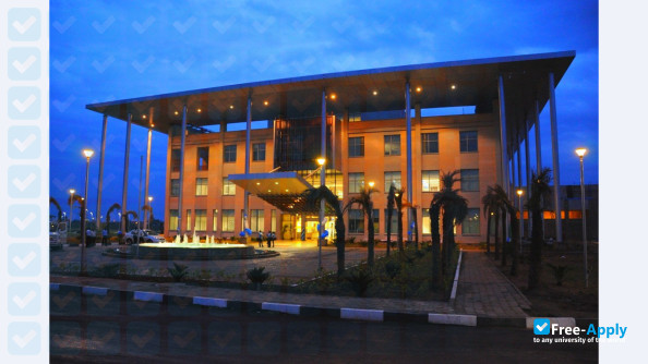 Indian School OF Business & Finance photo #7