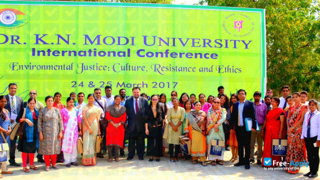 Dr K N Modi University photo #8