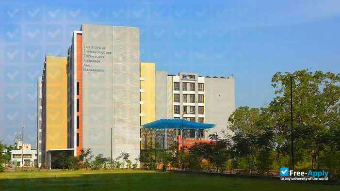 Photo de l’Institute of Infrastructure Technology Research and Management #8
