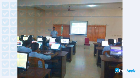 Vidya Academy of Science and Technology photo #1