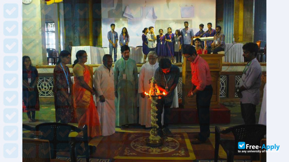 Sacred Heart College Thevara photo #7