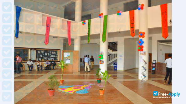 Photo de l’Saveetha Engineering College #4