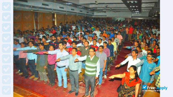 Birla Vishvakarma Mahavidyalaya Engineering College фотография №11