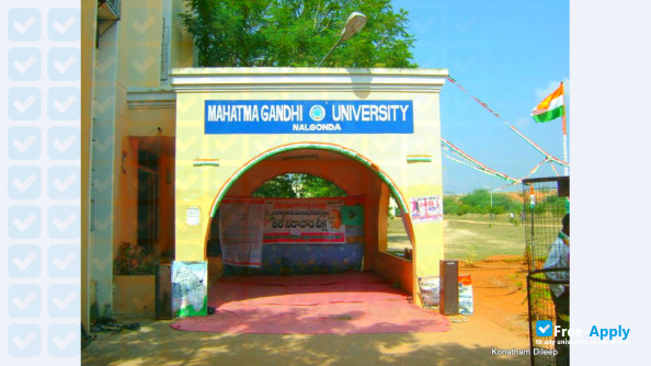 Photo de l’Mahatma Gandhi University #12