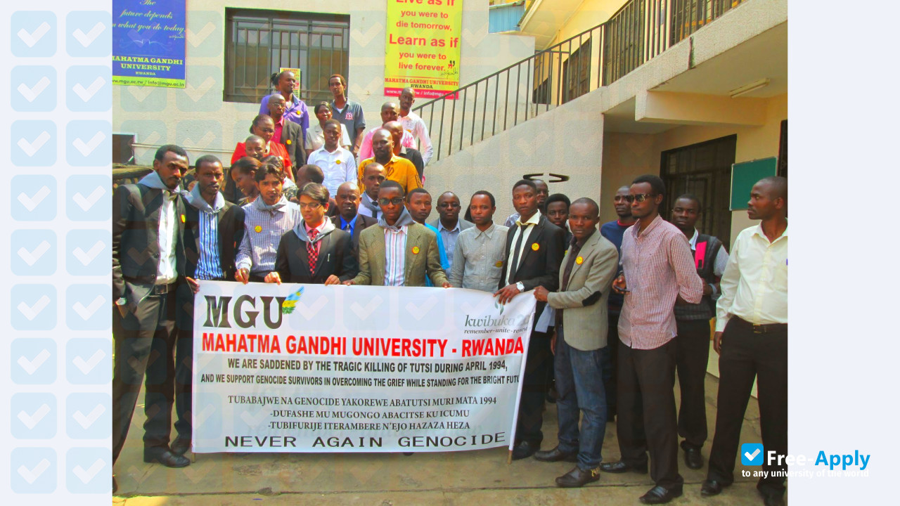 Foto de la Mahatma Gandhi University #6