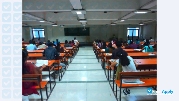 Photo de l’Indira Gandhi Medical College #4