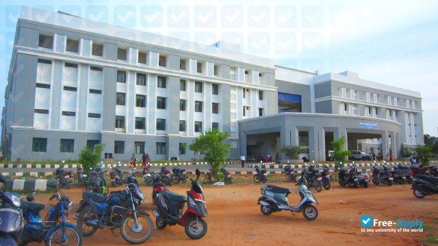 Indira Gandhi Medical College фотография №8