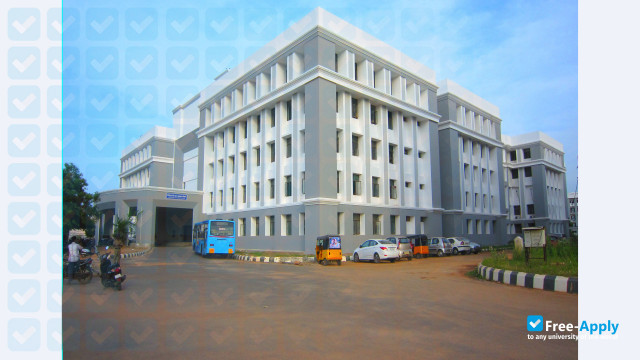 Indira Gandhi Medical College фотография №9