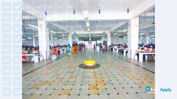 Jeppiaar Engineering College photo #2