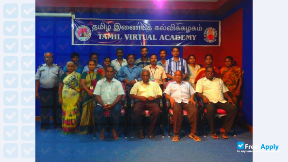 Foto de la Tamil Virtual Academy #10