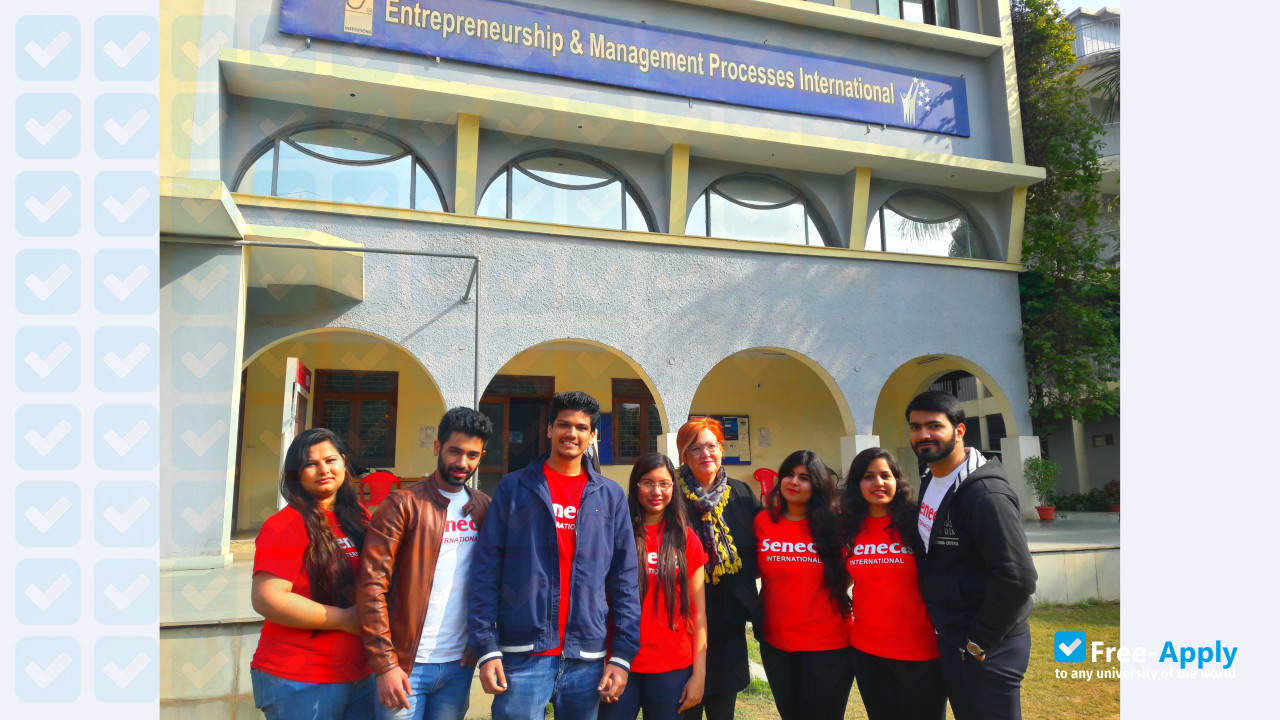 EMPI Entrepreneurship & Management photo #6