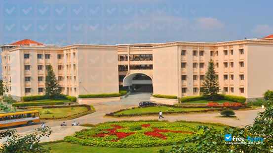 Gokaraju Rangaraju Institute of Engineering & Technology photo #3