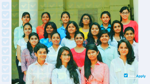 Photo de l’Indira Gandhi Delhi Technical University for Women #1