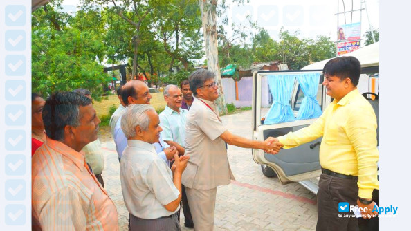 K N G D Modi Engineering College photo #10