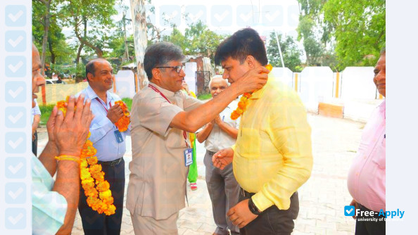 K N G D Modi Engineering College photo #4