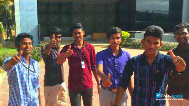Foto de la Karpagam College of Engineering #8