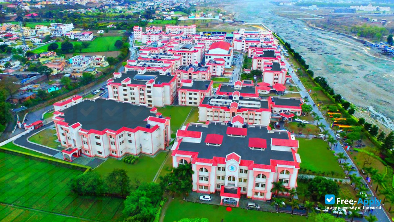 Uttaranchal University photo #4