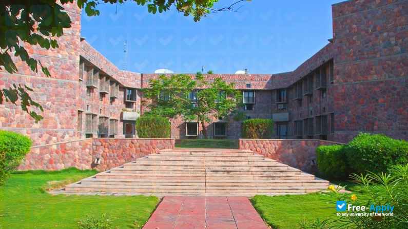 IIHMR University photo #5