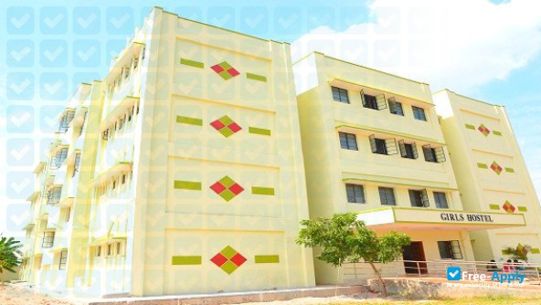 Foto de la University College Of Engineering Villupuram #3