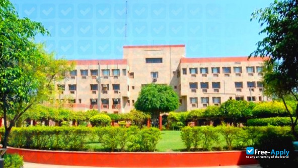 Photo de l’Bharati Vidyapeeth Institute of Management and Research #5