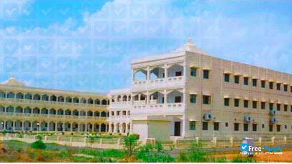 Foto de la Maharishi Institute of Management