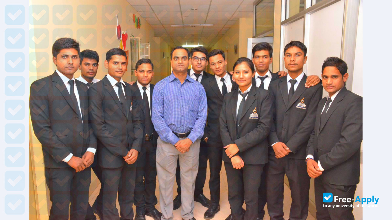 Foto de la Mangalayatan University #7