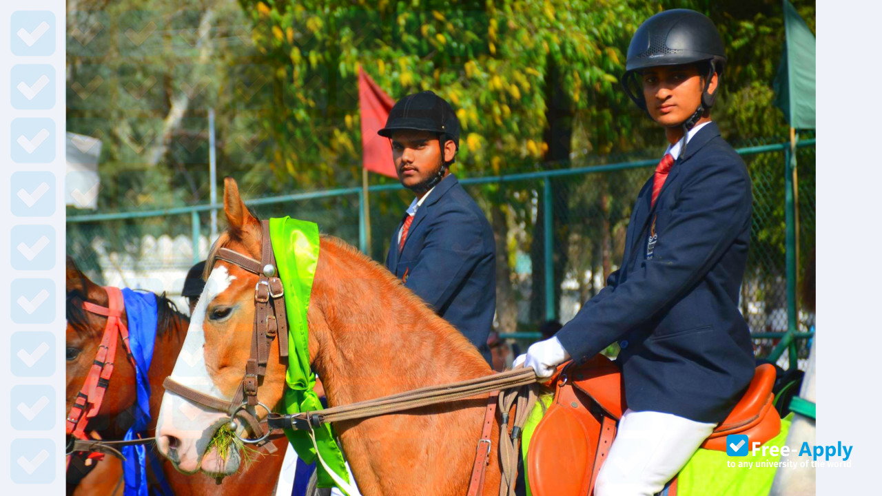 Foto de la Mangalayatan University #31