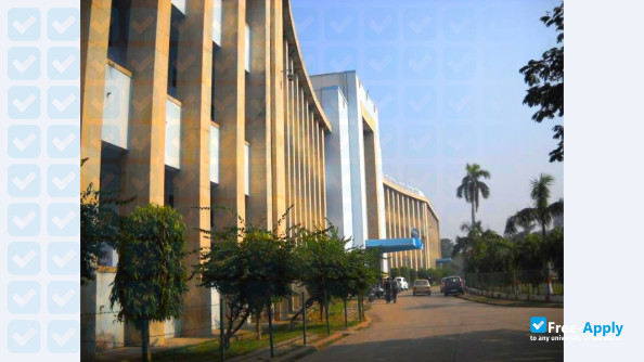 Ganesh Shankar Vidyarthi Memorial Medical College фотография №1