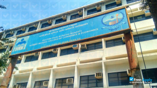 Miniatura de la Narsee Monjee College of Commerce and Economics #1