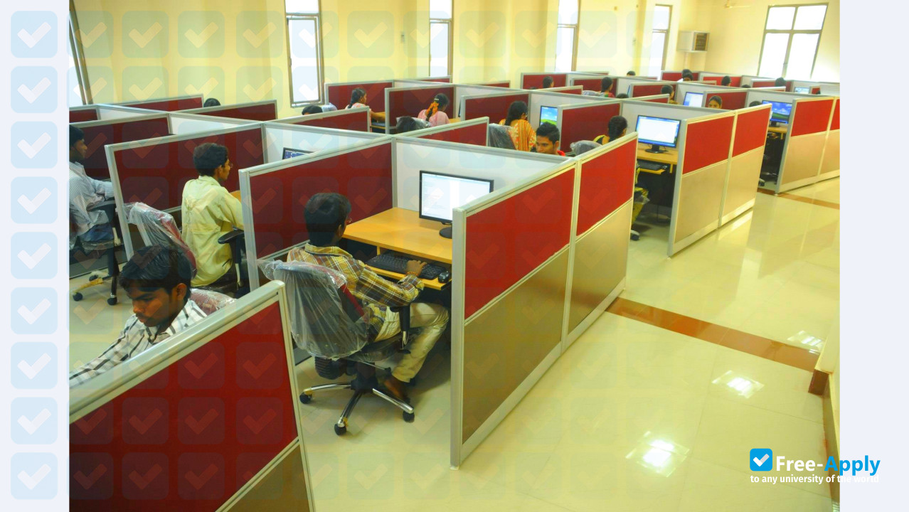 Foto de la Bapatla Engineering College #12