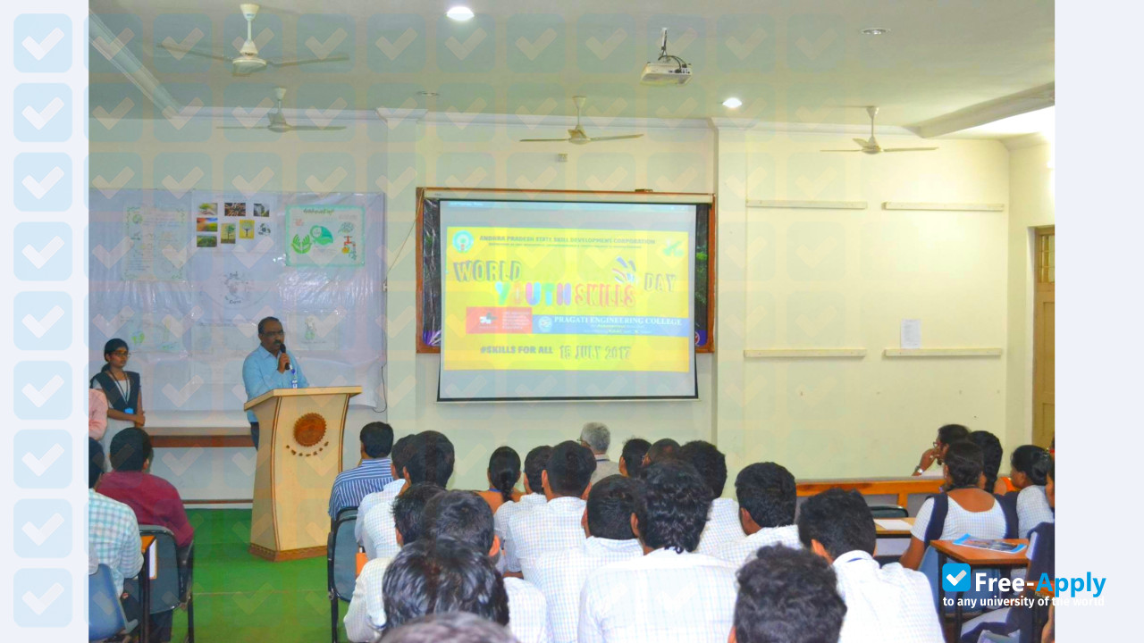 Pragati Engineering College фотография №22