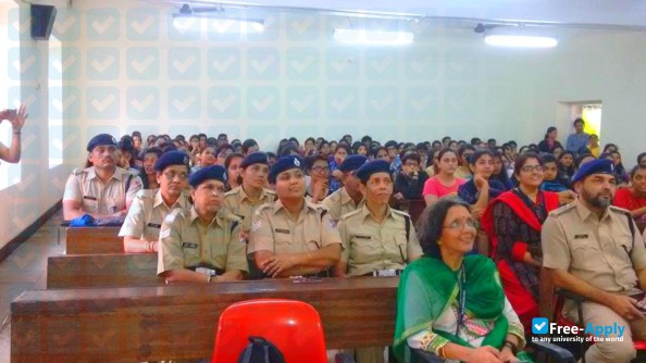 D. G. Ruparel College of Arts, Science and Commerce photo #7