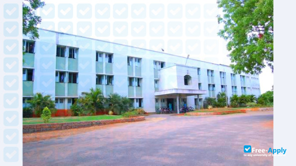 J J College of Engineering & Technology photo #3