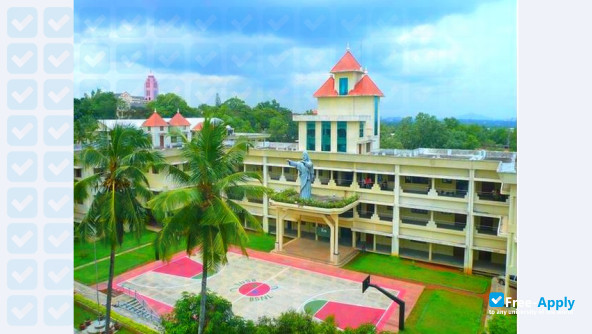 Mar Baselios College of Engineering and Technology photo #4