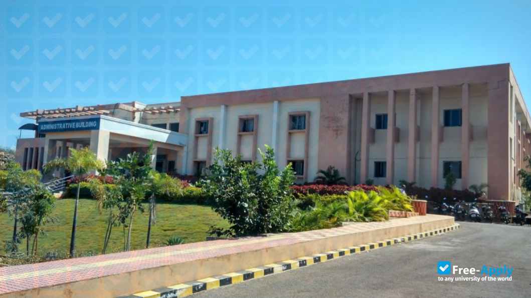 Foto de la Rayalaseema University #9