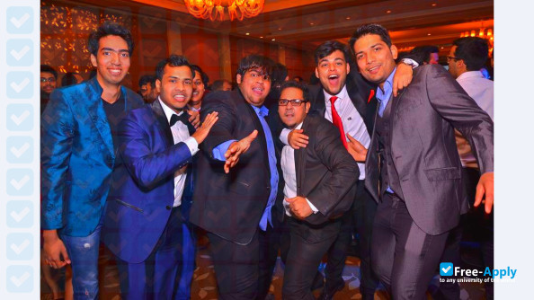 Foto de la Lal Bahadur Shastri Institute of Management #4