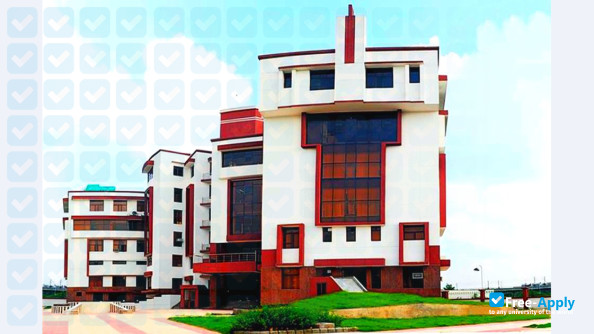 Foto de la Lal Bahadur Shastri Institute of Management #10