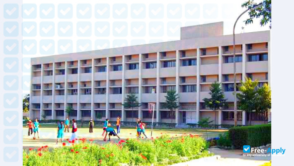 Photo de l’Bhagat Phool Singh Mahila Vishwavidyalaya #9