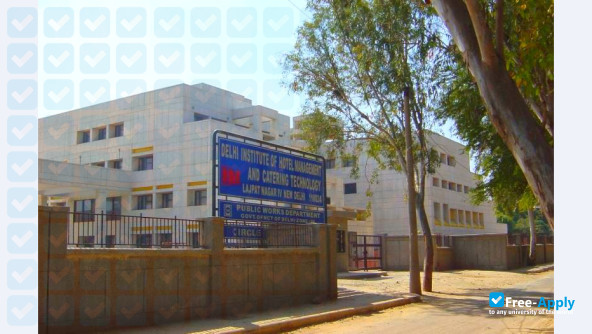 Foto de la New Delhi Institute of Management #2