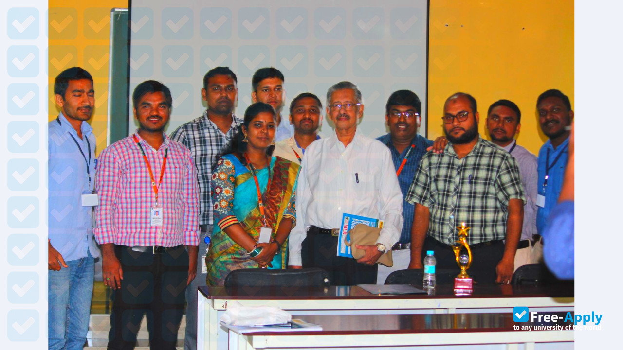 Photo de l’MLR Institute of Technology #4