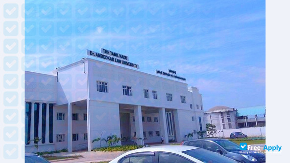 Tamil Nadu Dr Ambedkar Law University фотография №11