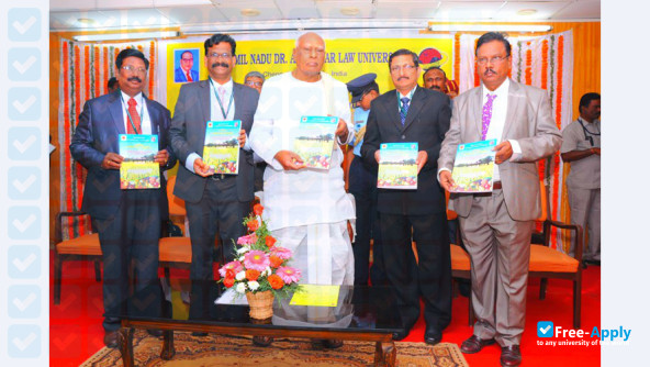 Tamil Nadu Dr Ambedkar Law University фотография №3