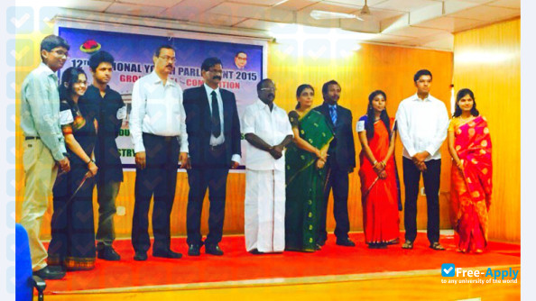 Tamil Nadu Dr Ambedkar Law University фотография №5