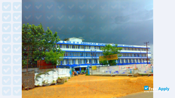 Foto de la Tripura Medical College #8