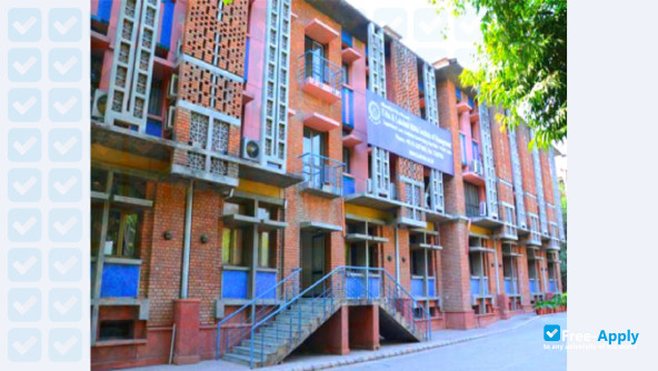 Bharatiya Vidya Bhavan's Usha & Lakshmi Mittal Institute of Management photo #3