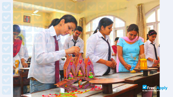 Foto de la Adikavi Nannaya University #6