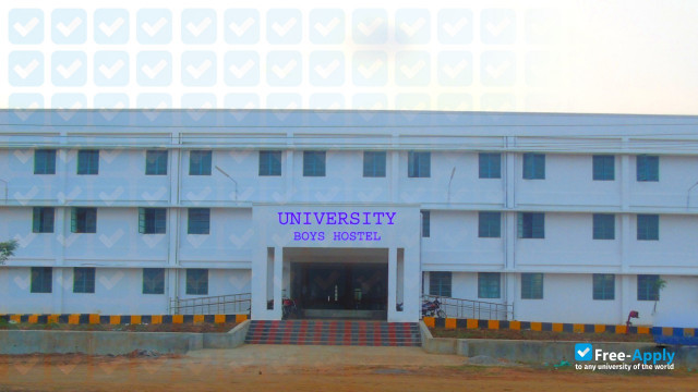 Foto de la Adikavi Nannaya University
