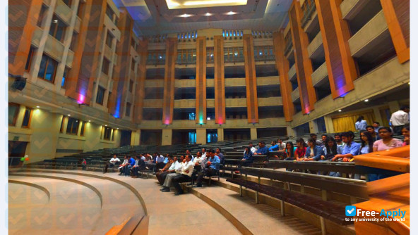 Photo de l’Jaypee Business School Noida #4