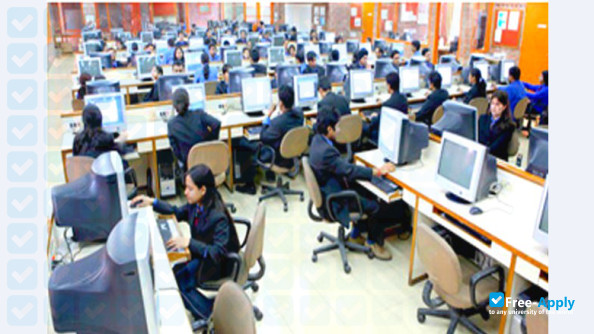 Photo de l’Jaypee Business School Noida #8
